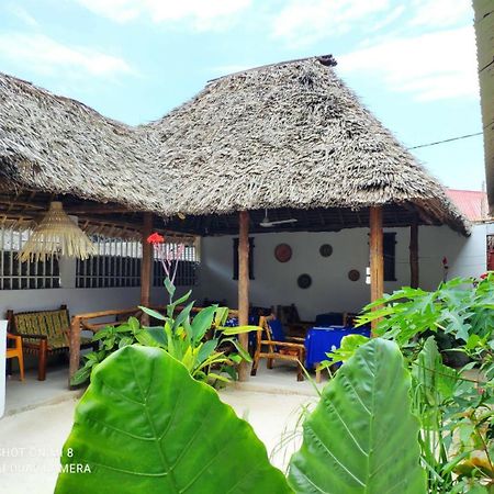 Aurora Beach Hotel Nungwi Exterior foto