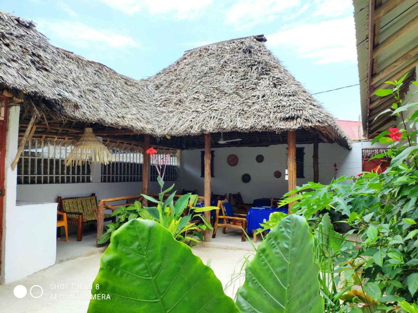Aurora Beach Hotel Nungwi Exterior foto
